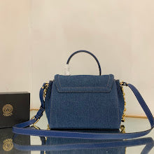 Luxury Iconic Crossbody Bag - Women's Elegant Designer Fashion - NM3110