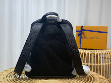 Luxury Iconic Crossbody Bag - Women's Elegant Designer Fashion - NM5306