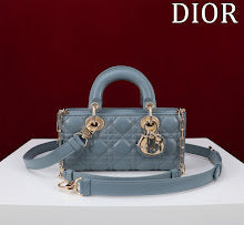 Designer Iconic Shoulder Bag - Luxury Women's Premium Fashion - NM7412