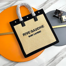 Luxury Iconic Crossbody Bag - Women's Elegant Designer Fashion - NM3353