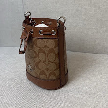New Chic Women's Shoulder Handbag - Luxury Premium Designer Style - NM6551