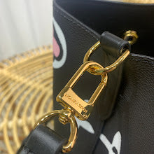 Premium Signature Crossbody - Chic Women's Luxury Designer Bag - NM4485
