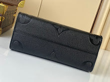 Chic Women's Designer Tote - Luxury Premium Handbag Style - NM4946