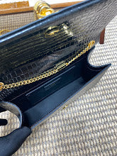 Luxury Signature Top Handle Bag - Elegant Women's Designer Handbag - NM3658