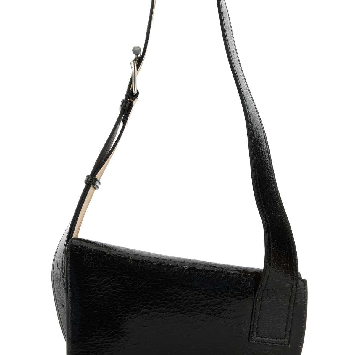 Alexander McQueen Bags? Alexander Mcqueen Men Black Leather Sling Crossbody Bag Elegant Everyday Designer Handbag