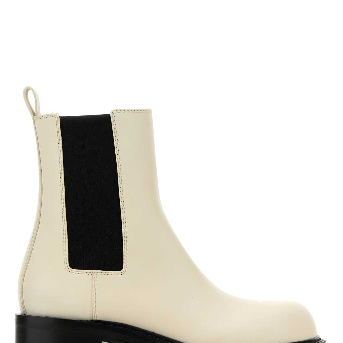 Bottega Veneta boots & booties luxury designer piece front view