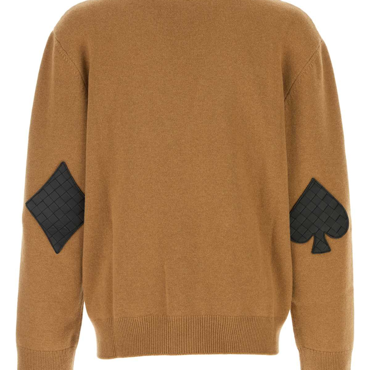 Bottega Veneta premium sweaters & pullovers detail and craftsmanship close-up