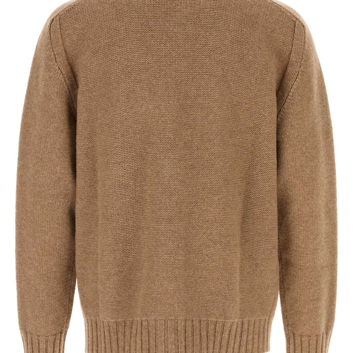Bottega Veneta premium sweaters & pullovers detail and craftsmanship close-up