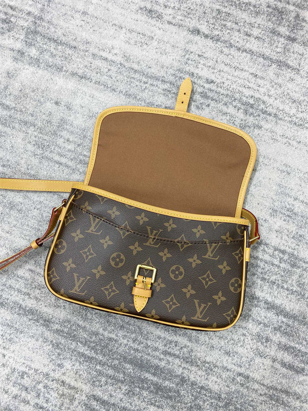  Sleek satchel front view 7