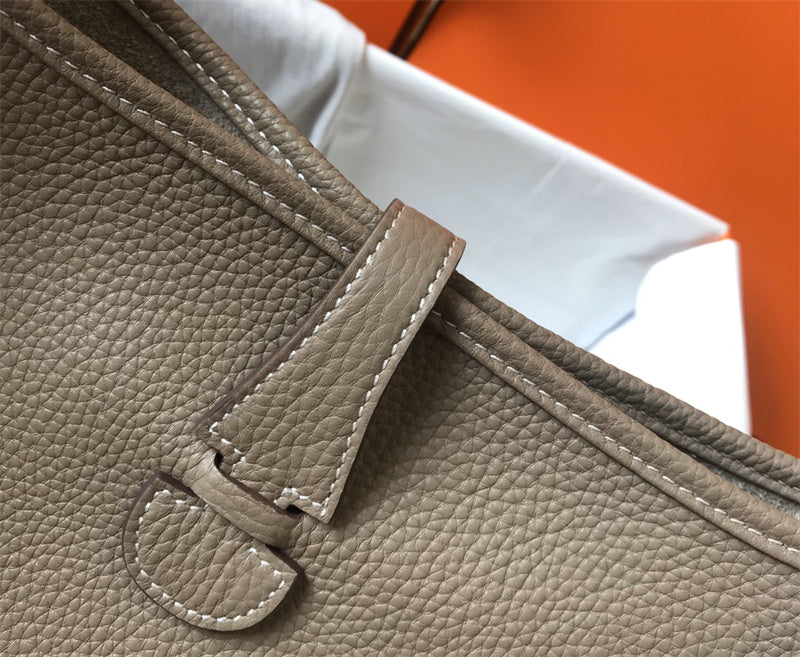 Elegant bag women's premium everyday handbag