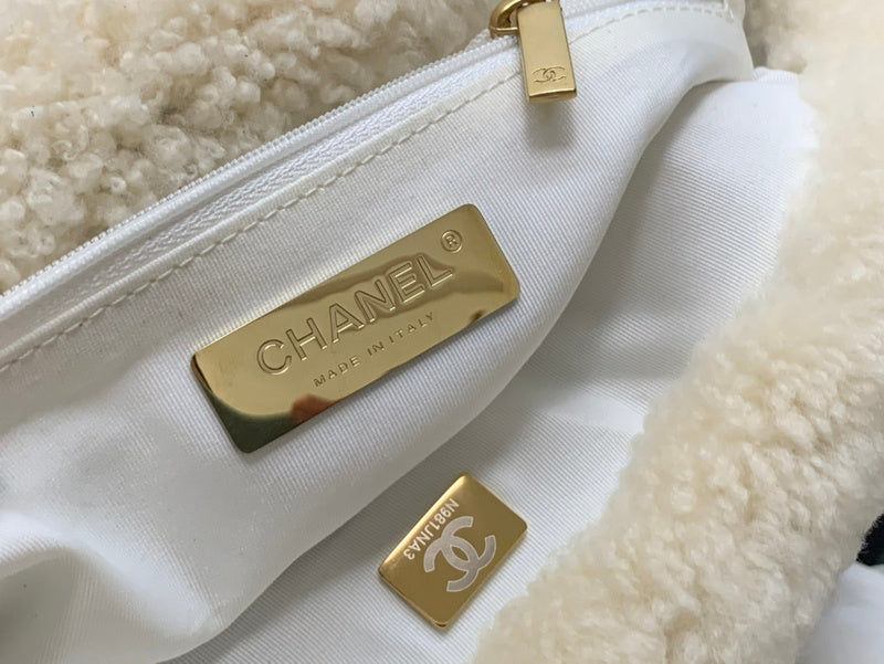  versatile purse view 6