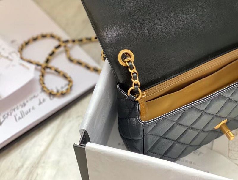 Zivas Charm Sleek Silhouette Designer Handbag (Effortless Style Upgrade) – Angled View
