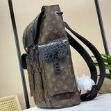  everyday bag interior and compartment view