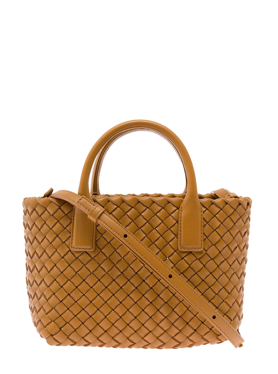 Bottega Veneta shoulder bags luxury designer piece front view