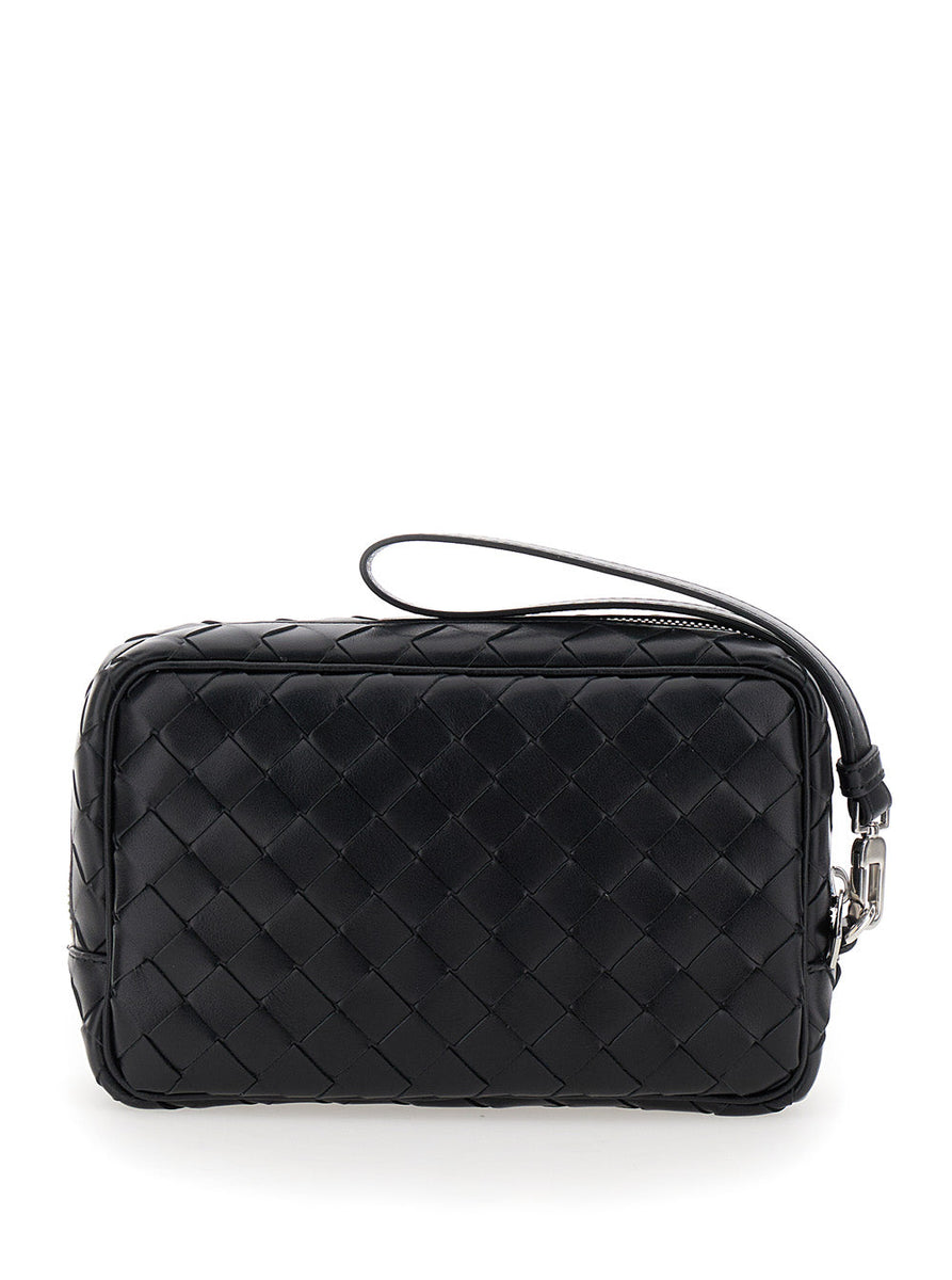 Close-up of Bottega Veneta weekend/travel bags hardware and fine stitching