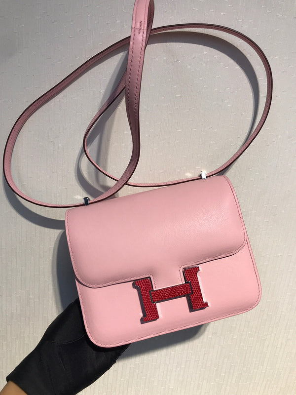 Interior view of versatile premium bag
