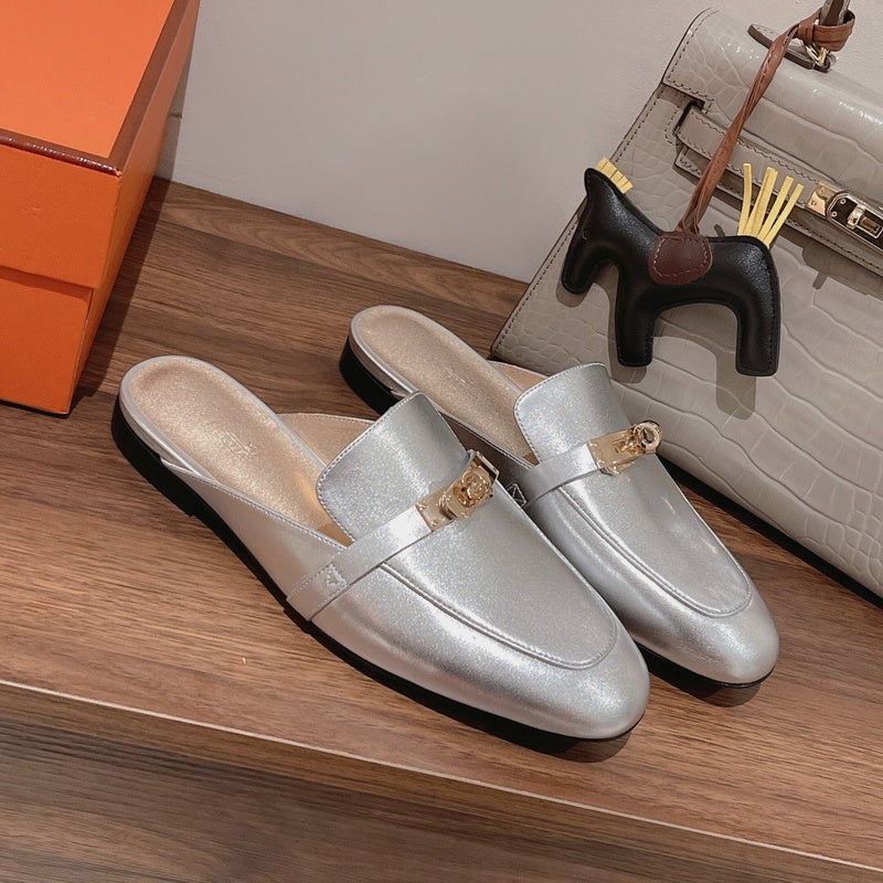 Hermes shoes Style 308 - texture and material detail