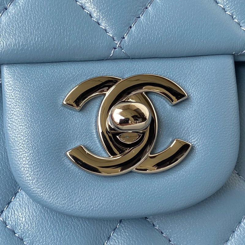  mid purse view 6