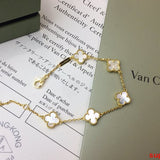 Full view of Van Cleef & Arpels unisex jewelry piece