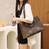  Tailored crossbody bag front view 43
