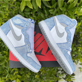 Nike crisp white luxury sneakers view 16 retro runner design