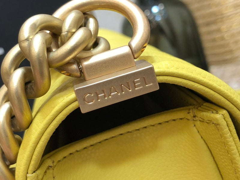  mid purse view 5
