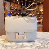 Refined handbag styled for everyday wear
