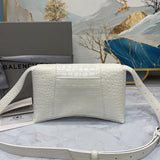 Zivas Charm Everyday Sophistication Statement Handbag (Versatile Style Statement) – Full Silhouette