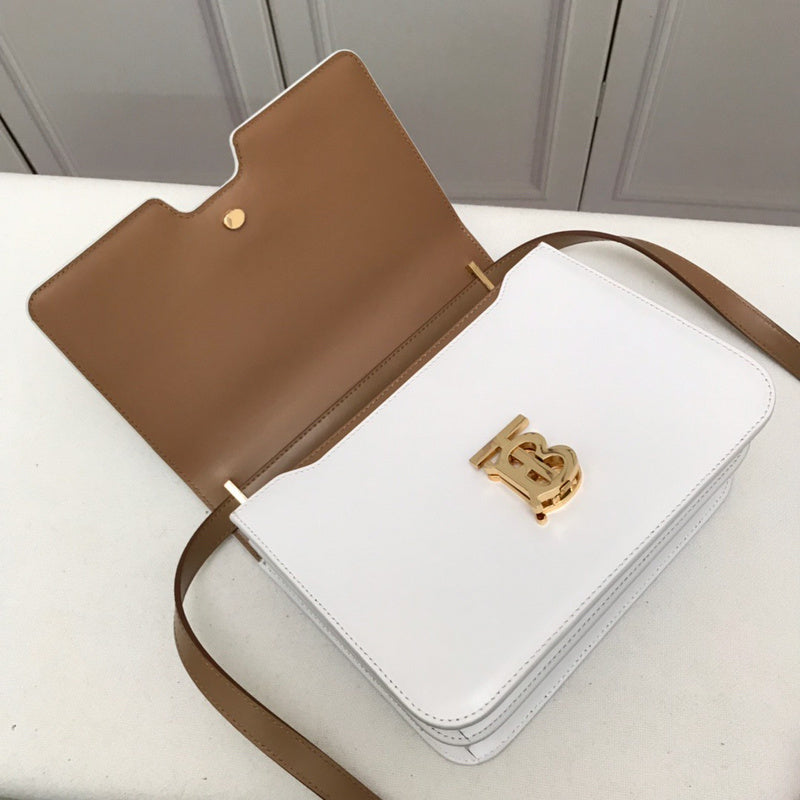 Ziva's Charm handbag – product shot (one versatile size)