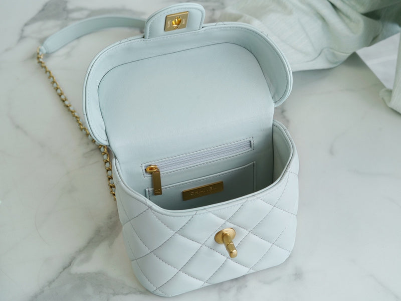  compact purse view 5