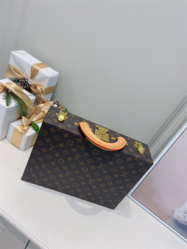  carryall bag interior and compartment view 21
