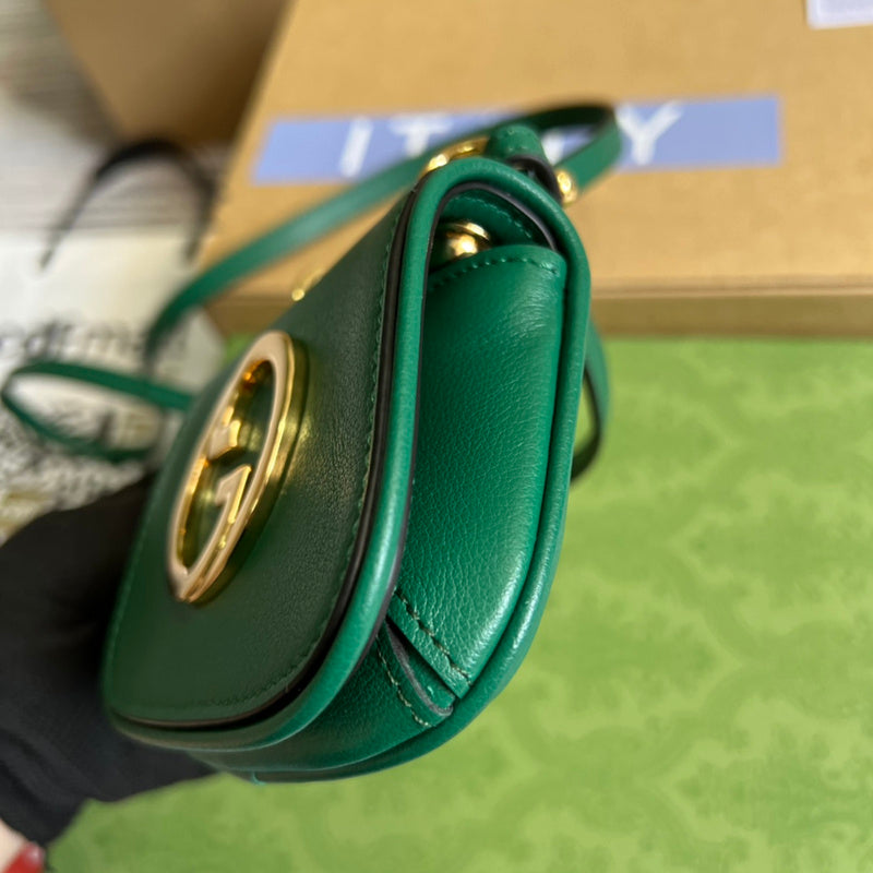 Styled lifestyle shot of sleek elevated women's handbag – women's premium purse
