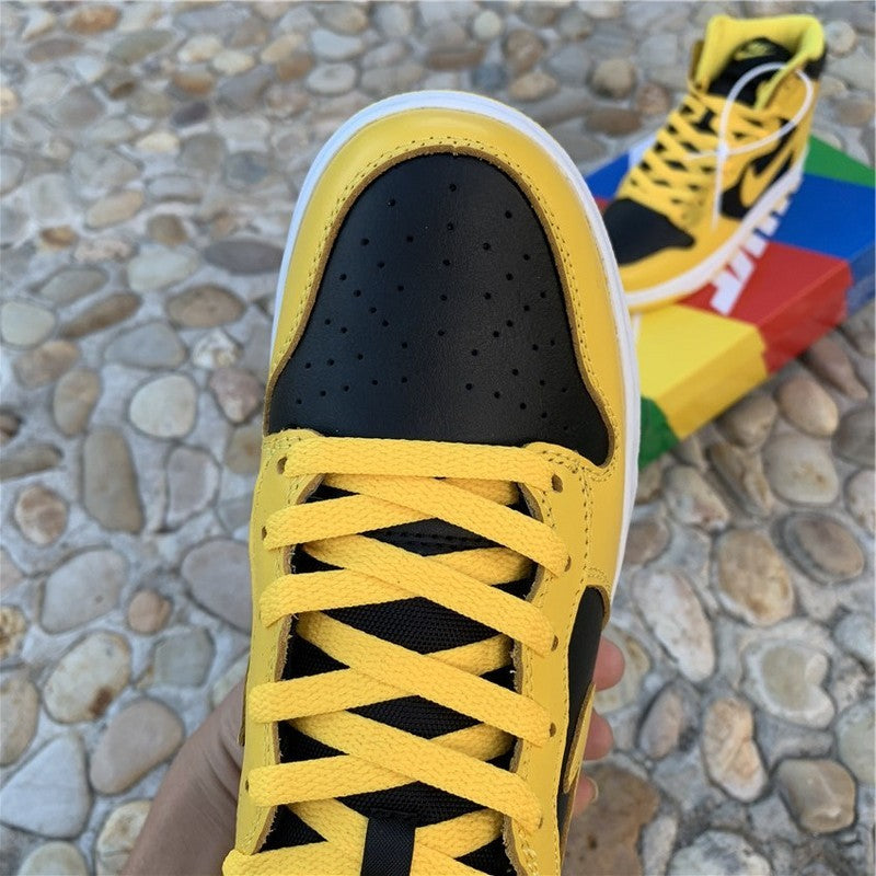 Nike Men's & Women's Signature Luxury Sneakers — Style 036 interior view