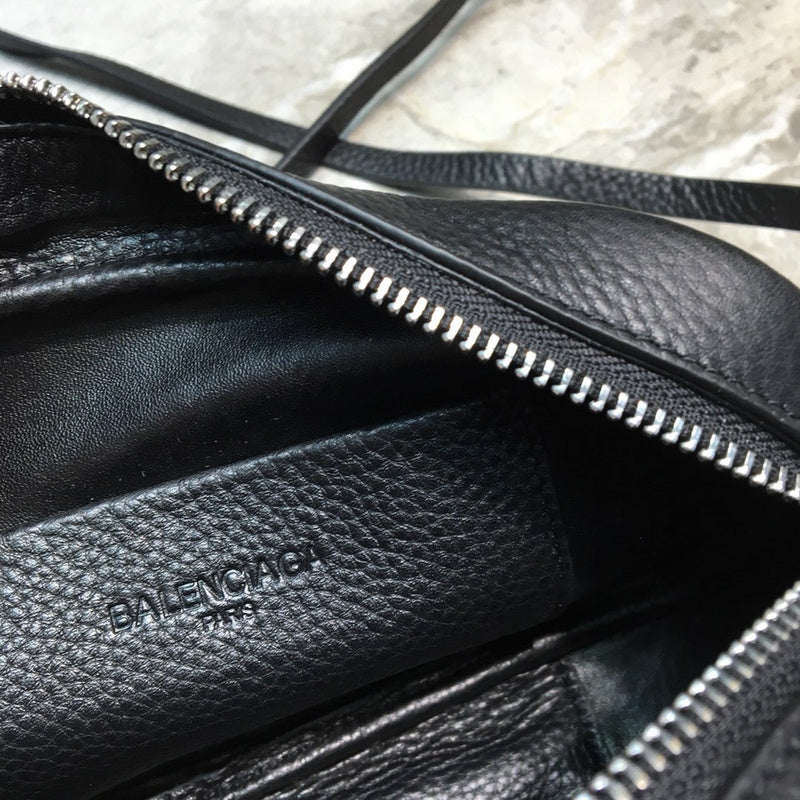 Statement Premium PU Leather Handbag - Polished Finish | Women's Everyday Carry Handbag #811 - alternate angle view (image 8) of designer-inspired handbag