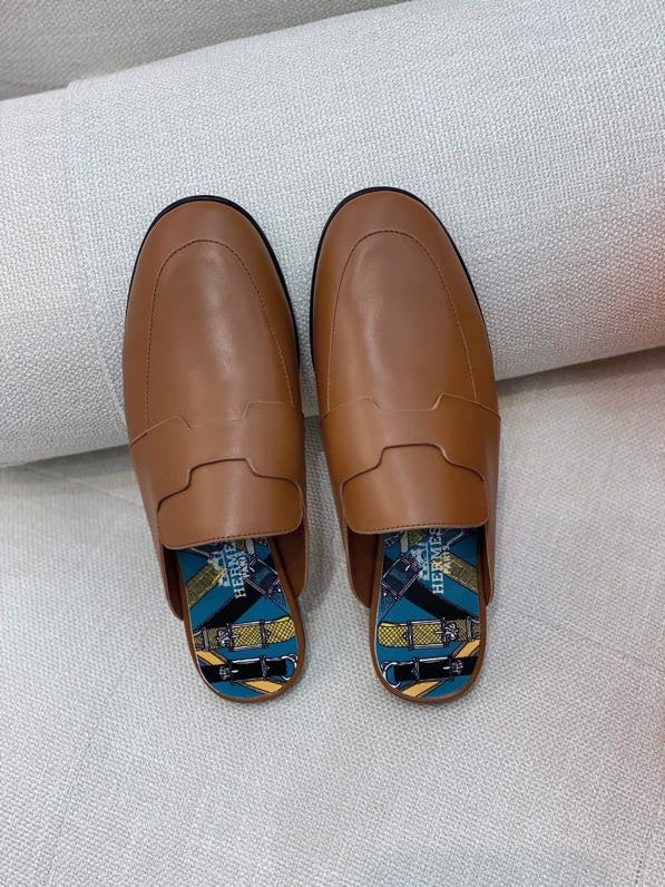 Hermès Tan Ankle Boots - Side Profile View