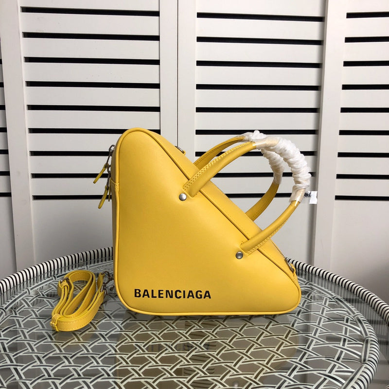 Side profile of polished refined women's handbag – women's premium purse