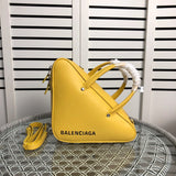 Side profile of polished refined women's handbag – women's premium purse