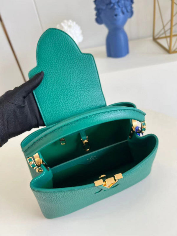 Front view of signature chic women's handbag – women's designer-style accessory