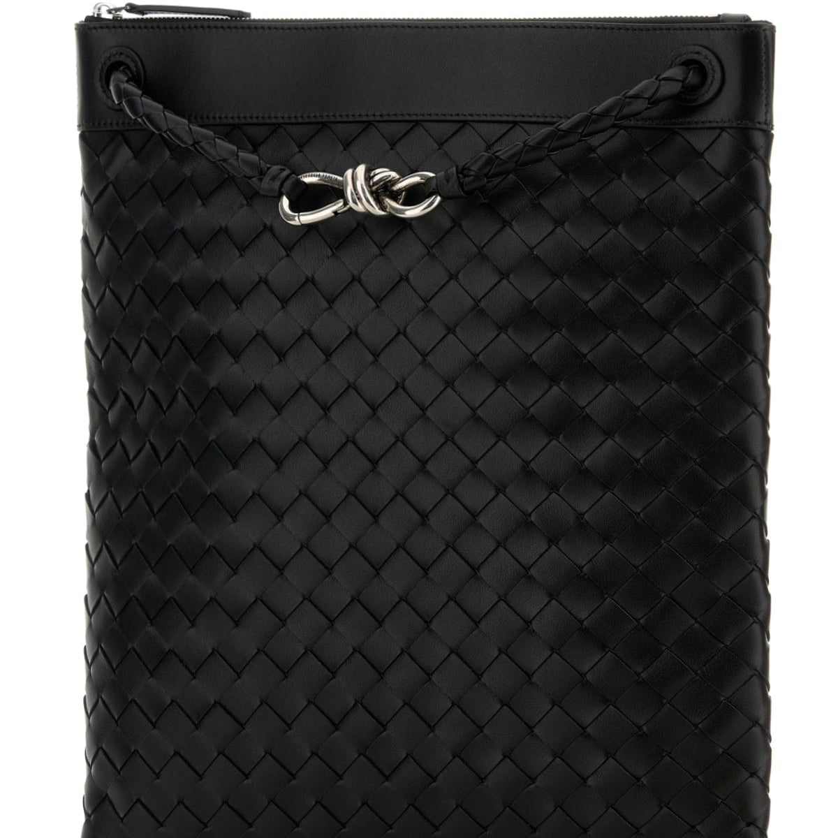 Bottega Veneta premium shoulder bags detail and craftsmanship close-up