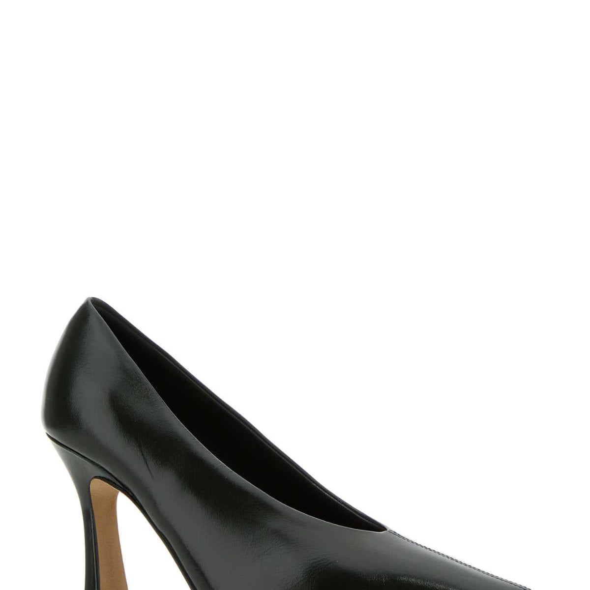 Bottega Veneta premium pumps detail and craftsmanship close-up
