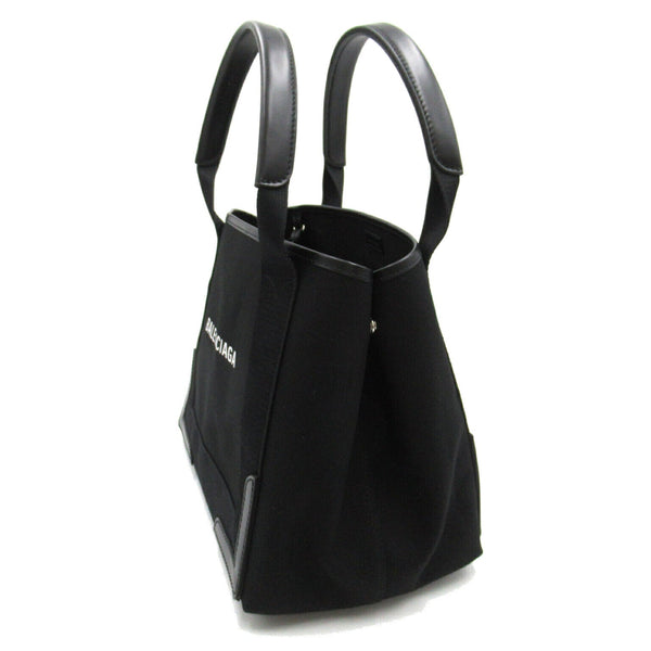 Aurelontix elegant leather Luxury Bag close-up detail