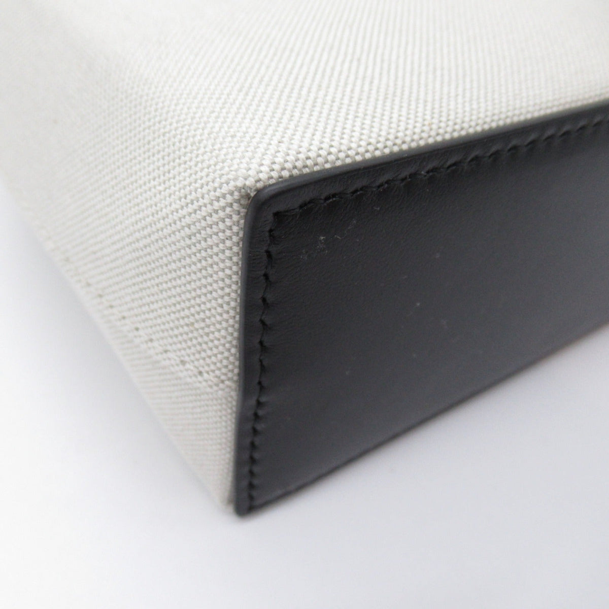 Aureventix elegant leather Luxury Bag angled view