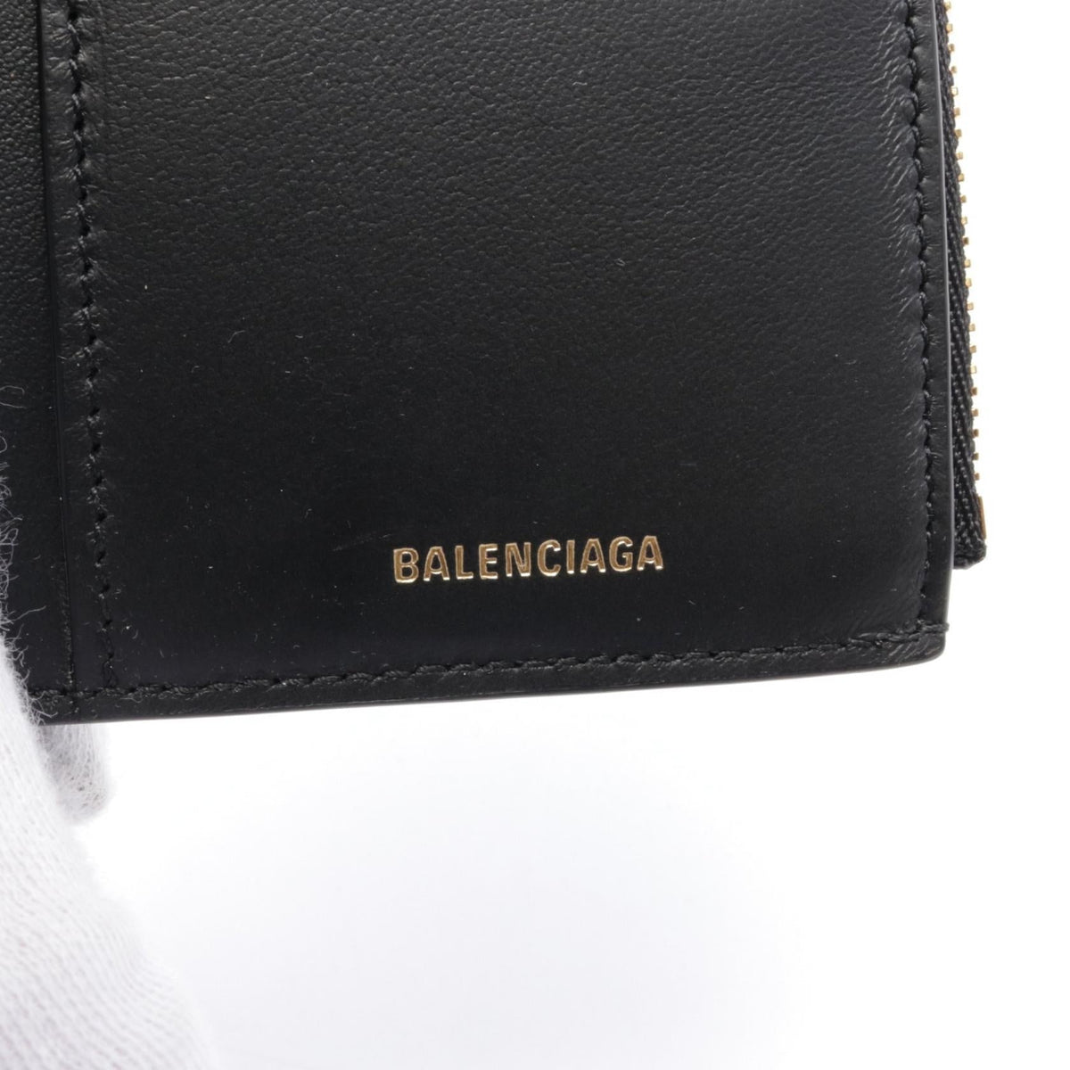 Zelvaran elegant leather Luxury Item interior detail