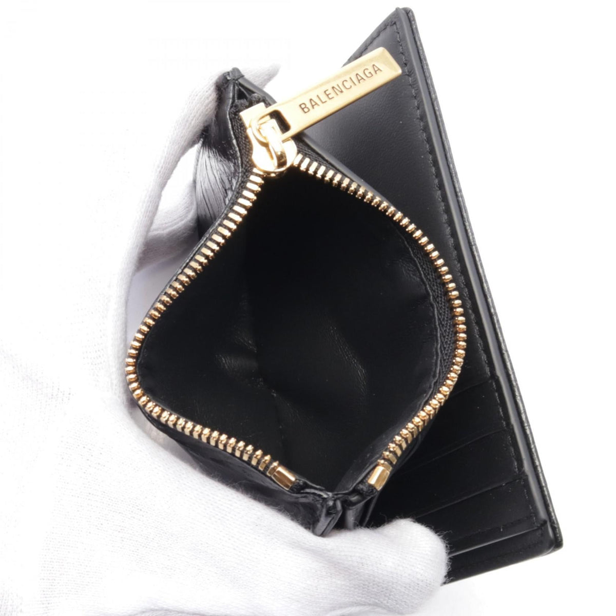 Zelvaran elegant leather Luxury Item close-up detail