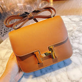  Curated top-handle bag front view 13