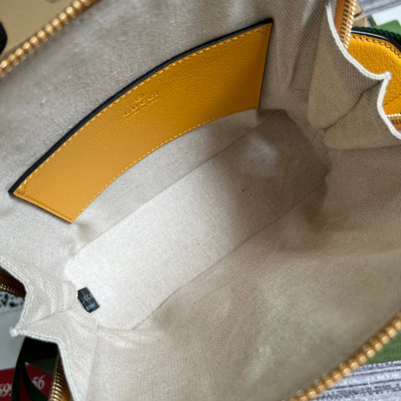 Close-up detail of structured elevated women's handbag – women's premium purse