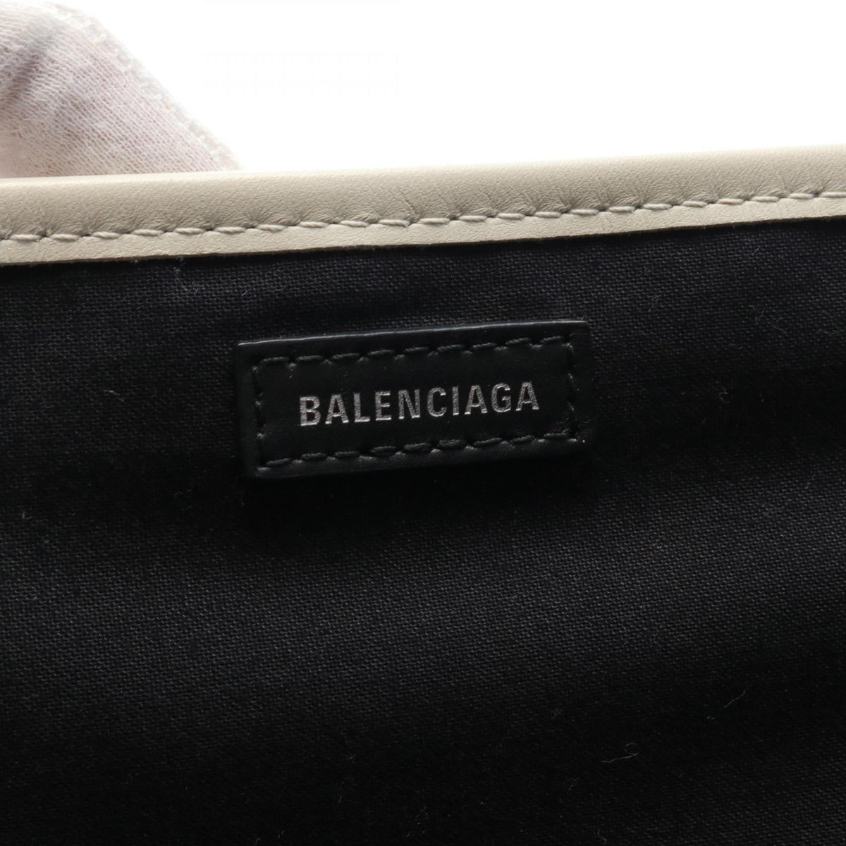 Crisontis elegant leather Luxury Item interior detail