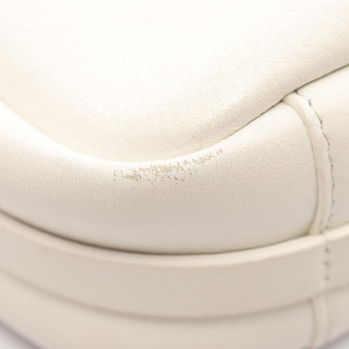 Auremorix2 elegant leather Luxury Bag angled view