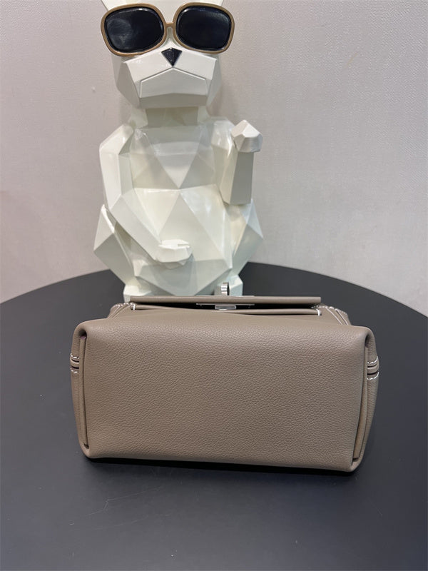 Elegant bag women's premium everyday handbag