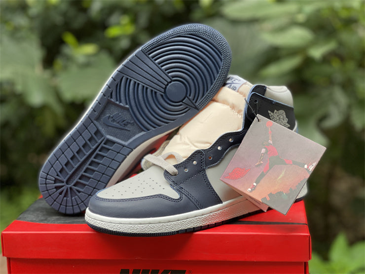 Nike Men's & Women's Signature Luxury Sneakers — Style 216 angle view